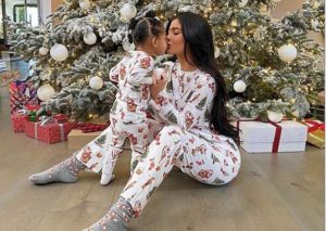 Hija De Kylie Jenner Gana Mini Mansi N De Us Mil Labotana