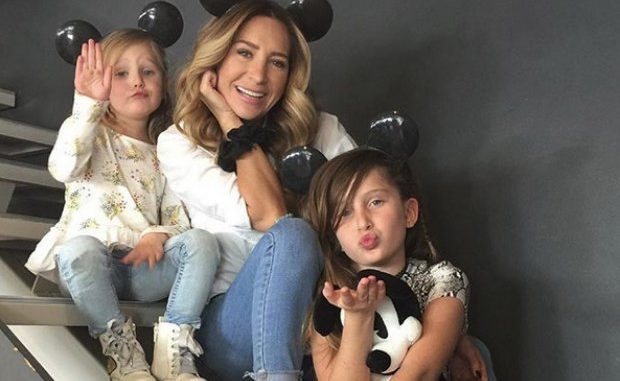 Geraldine Bazán con sus dos bellas hijas Foto: Instagram