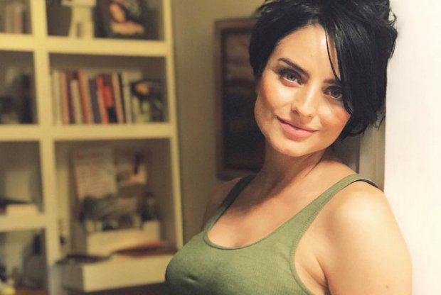 Aislinn Derbez Ha Subido 14 Kilos Con Su Embarazo 