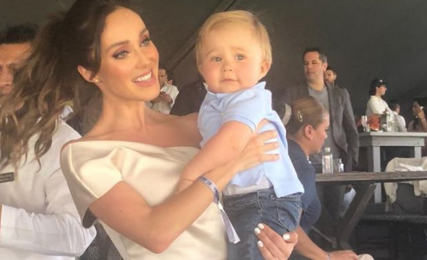 Anahí y su hijo Manuel