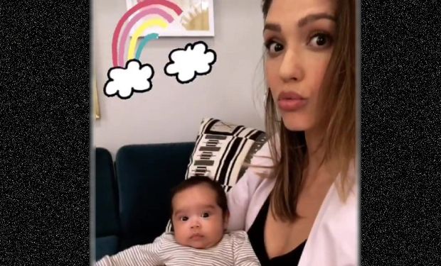 Jessica Alba y su bebé Hayes
