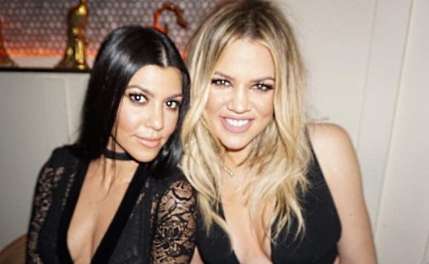 Kourtney y Khloé Kardashian