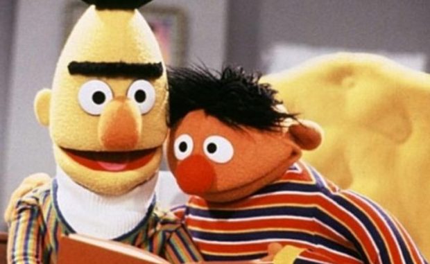 Plaza Sésamo - Personajes "Beto" y Enrique"