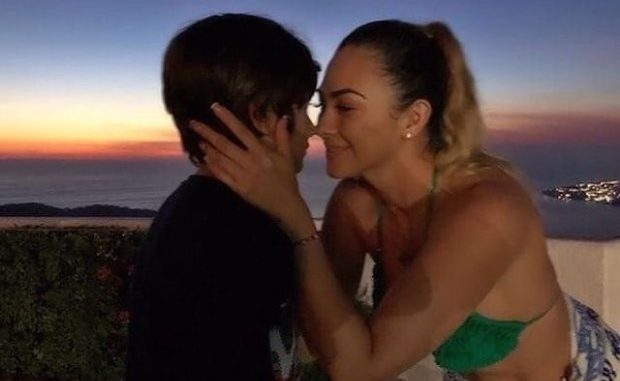 Aracely Arámbula y su hijo Miguel