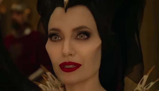 Angelina Jolie como "Maléfica"
