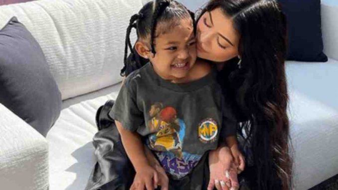 Kylie Jenner con Stormi