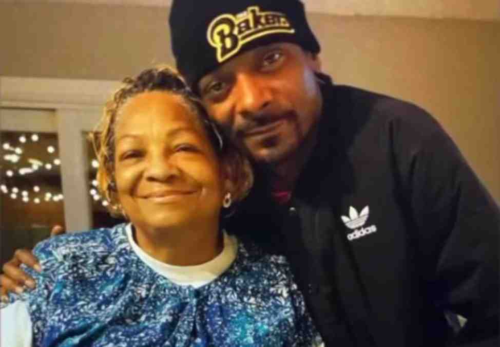 Snoop Dogg y su fallecida madre