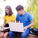 Guía práctica para cómo elegir una laptop escolar