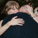 ¡Comprometida! Taylor Swift comparte fotos de su pedido de matrimonio