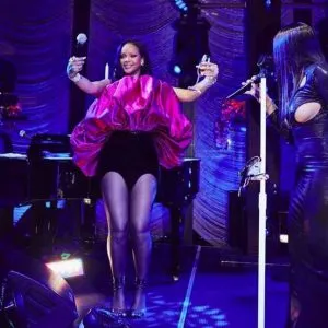 Fiesta De Cumpleaños De Rihanna 1 3