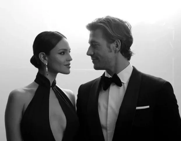Eiza González Luke Bracey