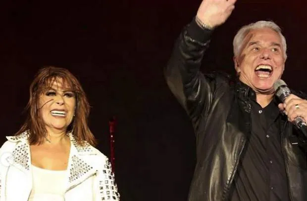 Alejandra Guzmán Y Su Padre Enrique Guzmán