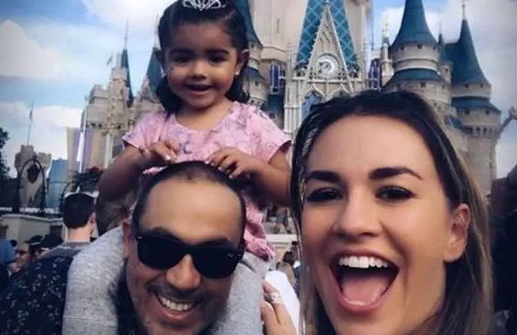 María José Con Su Marido Y Su Hija