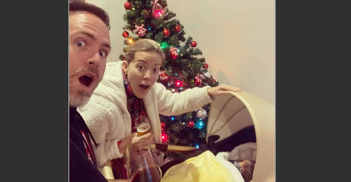 Fernanda Castillo Y Erik Hayser Con Su Bebé Liam