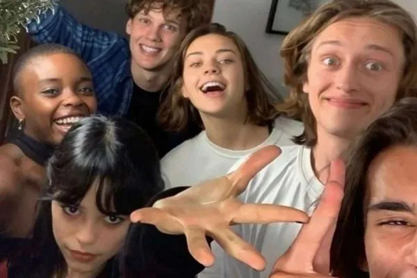 Merlina Elenco