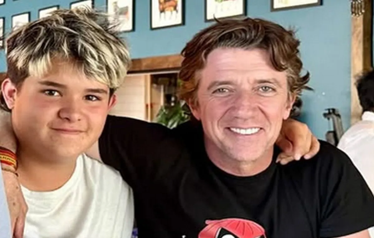 Andres Nicolás con su padre Colate