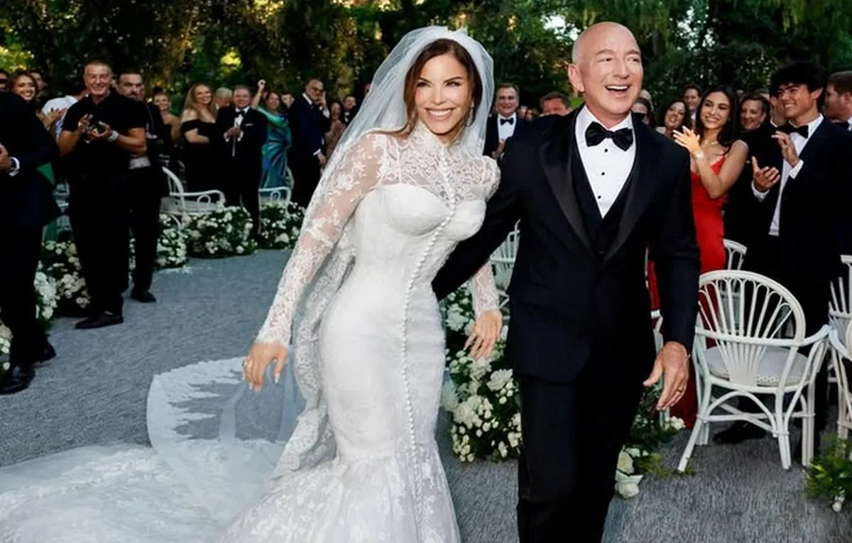 Lauren Sanchez, Jeff Bezos