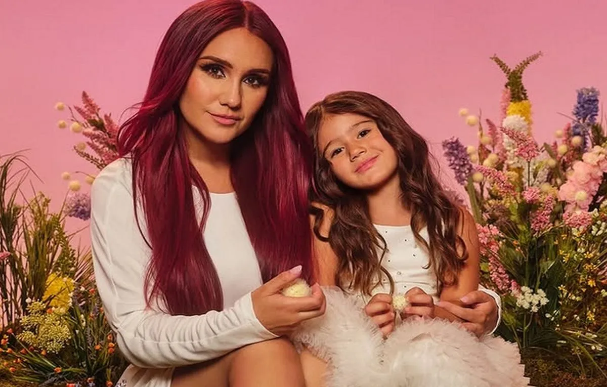 Dulce Maria, Maria Paula