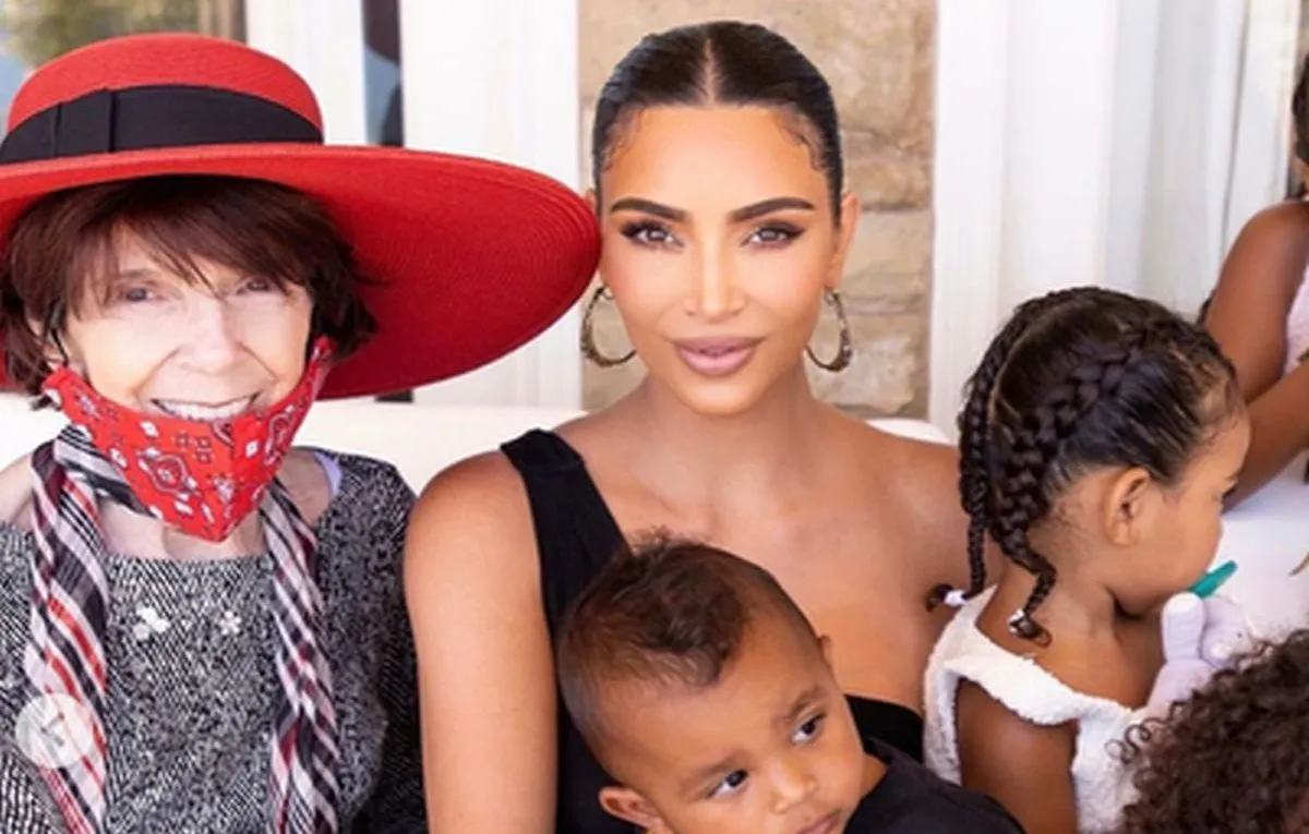 MJ, Kim Kardashian